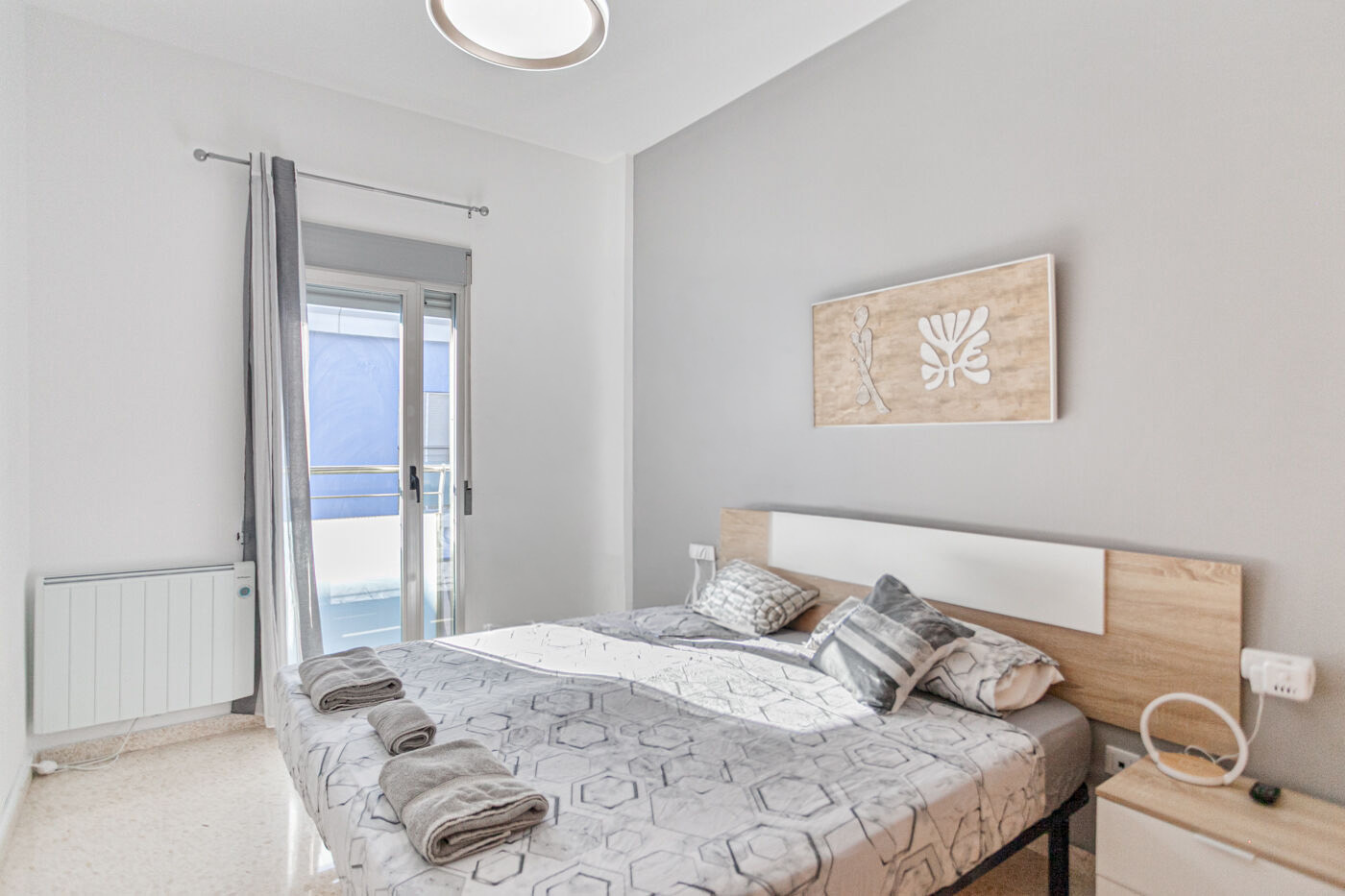 60457_17576763713848843